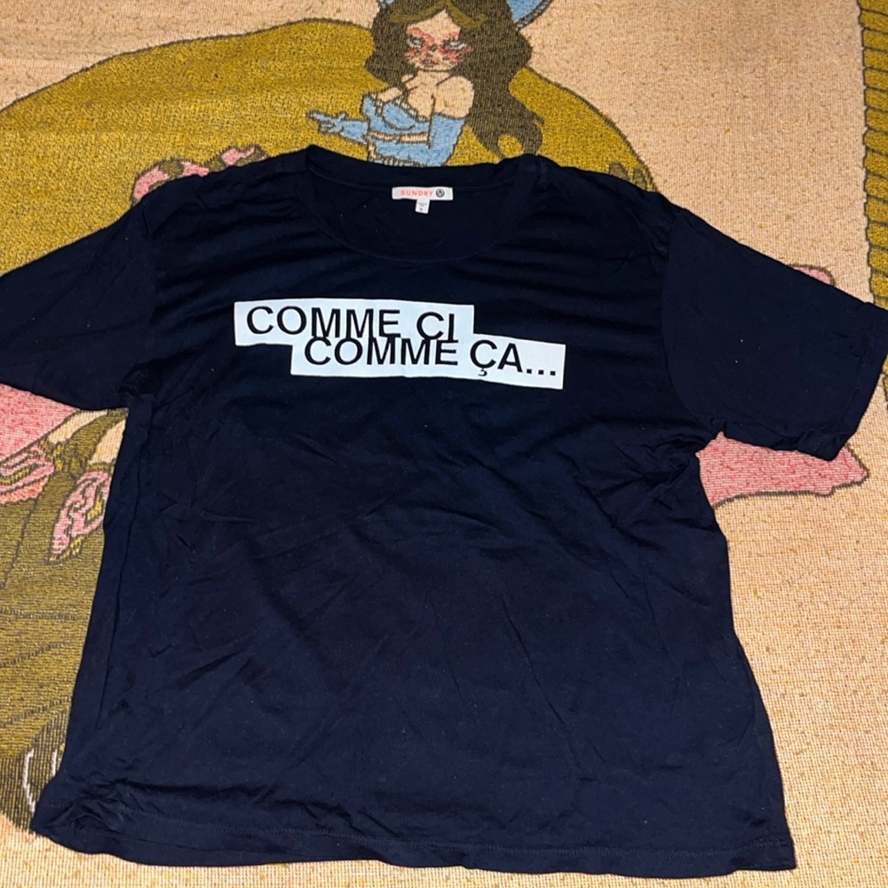 ANTHROPOLOGIE Sundry comme ci comme ça navy t shirt